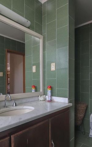 Casa à venda com 300m², 5 quartos e 3 vagasBanheiro Social