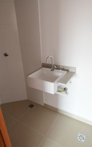 Apartamento à venda com 64m², 2 quartos e 1 vagaBanheiro Suíte