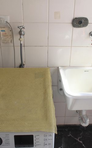 Apartamento à venda com 105m², 2 quartos e 1 vagaÁrea de Serviço