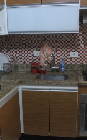 Apartamento à venda com 105m², 2 quartos e 1 vagaCozinha