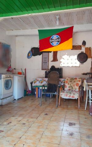 Casa à venda com 300m², 4 quartos e 2 vagasGaragem