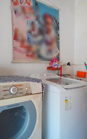 Casa à venda com 300m², 4 quartos e 2 vagasÁrea de Serviço