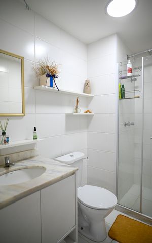 Apartamento à venda com 63m², 3 quartos e 1 vaga Apartamento à venda com 63m², 3 quartos e 1 vagaBanheiro Social