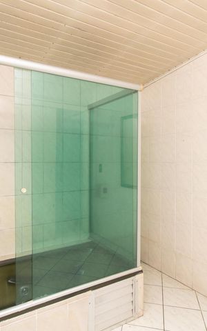 Casa à venda com 130m², 2 quartos e 1 vaga Casa à venda com 130m², 2 quartos e 1 vagaBanheiro do Quarto 2