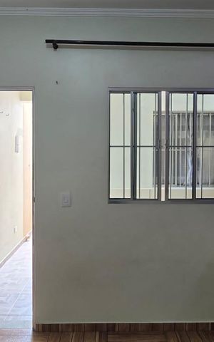 Casa à venda com 135m², 4 quartos e 2 vagas Casa à venda com 135m², 4 quartos e 2 vagasCasa 02/ Sala
