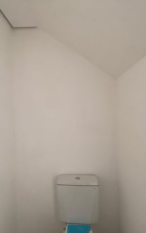 Casa de condomínio à venda com 70m², 2 quartos e 2 vagas Casa de condomínio à venda com 70m², 2 quartos e 2 vagasLavabo