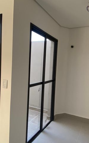 Casa de condomínio à venda com 70m², 2 quartos e 2 vagas Casa de condomínio à venda com 70m², 2 quartos e 2 vagasSala - Cozinha