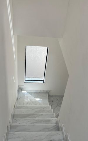 Casa de condomínio à venda com 70m², 2 quartos e 2 vagas Casa de condomínio à venda com 70m², 2 quartos e 2 vagasSala