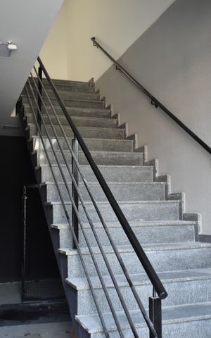Apartamento para alugar com 38m², 1 quarto e sem vagaEscada