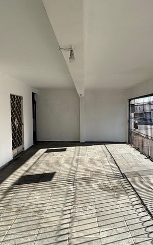 Casa para alugar com 260m², 3 quartos e 3 vagas Casa para alugar com 260m², 3 quartos e 3 vagasGaragem