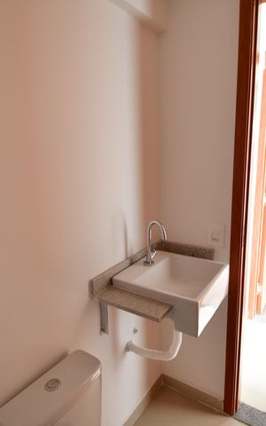 Apartamento à venda com 63m², 2 quartos e 1 vagaBanheiro Social