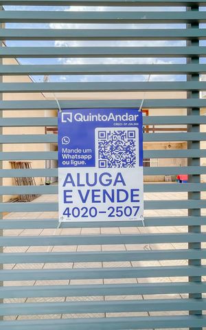 Casa à venda com 135m², 5 quartos e 10 vagas Casa à venda com 135m², 5 quartos e 10 vagasPlaca