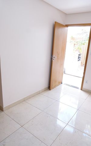 Casa à venda com 290m², 4 quartos e 4 vagas