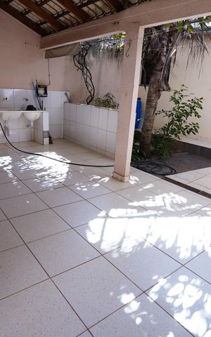 Casa à venda com 290m², 4 quartos e 4 vagas