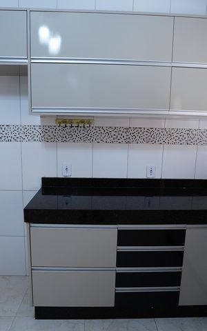 Casa à venda com 290m², 4 quartos e 4 vagas