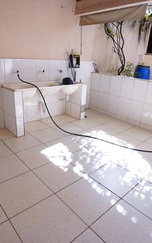 Casa à venda com 290m², 4 quartos e 4 vagas
