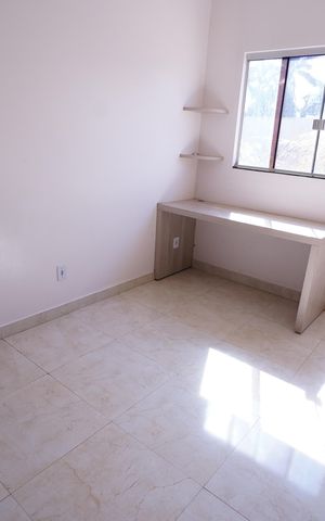 Casa à venda com 290m², 4 quartos e 4 vagas