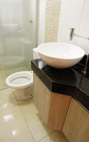 Casa à venda com 290m², 4 quartos e 4 vagas