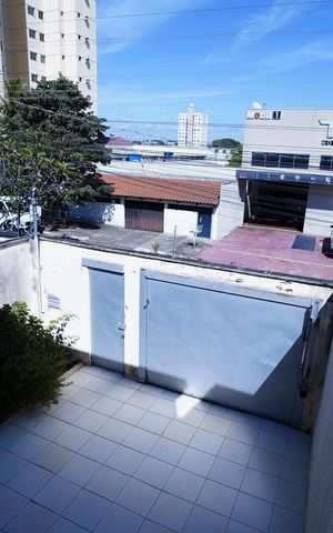 Casa à venda com 290m², 4 quartos e 4 vagas