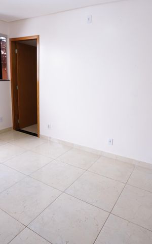 Casa à venda com 290m², 4 quartos e 4 vagas