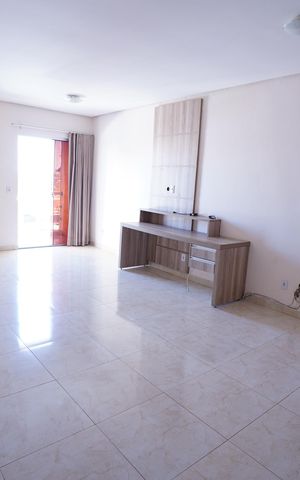 Casa à venda com 290m², 4 quartos e 4 vagas