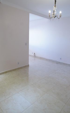 Casa à venda com 290m², 4 quartos e 4 vagas