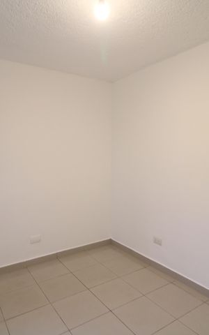 Casa de condomínio à venda com 75m², 2 quartos e 2 vagasQuarto de serviço