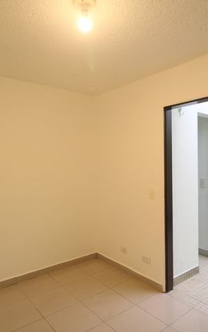 Casa de condomínio à venda com 75m², 2 quartos e 2 vagasQuarto de serviço