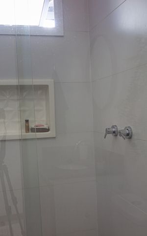 Apartamento à venda com 62m², 2 quartos e 1 vaga Apartamento à venda com 62m², 2 quartos e 1 vagaBanheiro