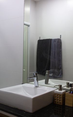 Apartamento à venda com 62m², 2 quartos e 1 vaga Apartamento à venda com 62m², 2 quartos e 1 vagaBanheiro da Suíte