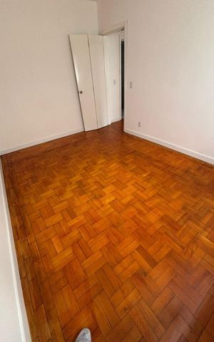 Apartamento à venda com 75m², 2 quartos e 1 vaga Apartamento à venda com 75m², 2 quartos e 1 vagaQuarto