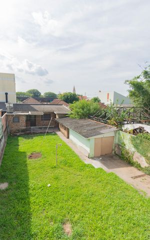 Casa à venda com 484m², 4 quartos e 4 vagas