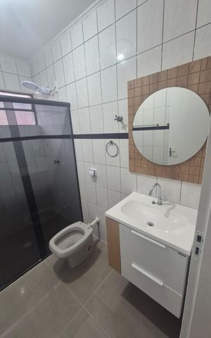 Casa à venda com 131m², 2 quartos e 2 vagas