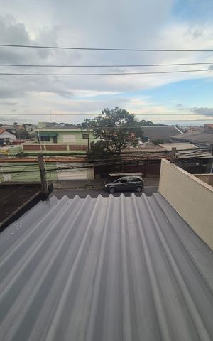 Casa à venda com 131m², 2 quartos e 2 vagas