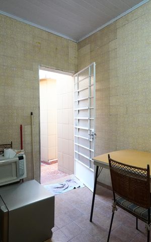 Casa para alugar com 120m², 2 quartos e 2 vagasCozinha