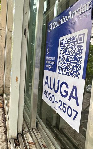 Apartamento à venda com 188m², 4 quartos e 2 vagas Apartamento à venda com 188m², 4 quartos e 2 vagasPlaca
