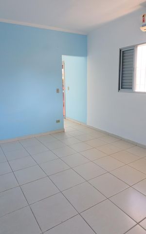 Casa à venda com 280m², 3 quartos e 3 vagasSuíte 2