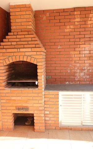 Casa à venda com 280m², 3 quartos e 3 vagasChurrasqueira