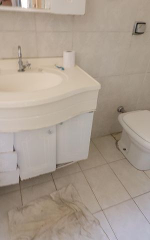 Casa à venda com 280m², 3 quartos e 3 vagasBanheiro da Suíte 1