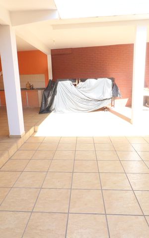 Casa à venda com 280m², 3 quartos e 3 vagasQuintal