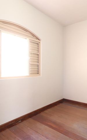 Casa para alugar com 330m², 4 quartos e 2 vagasQuarto 3 - Suíte