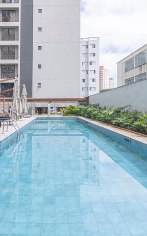 Studio à venda com 25m², 1 quarto e sem vaga Studio à venda com 25m², 1 quarto e sem vagaÁrea comum - Piscina