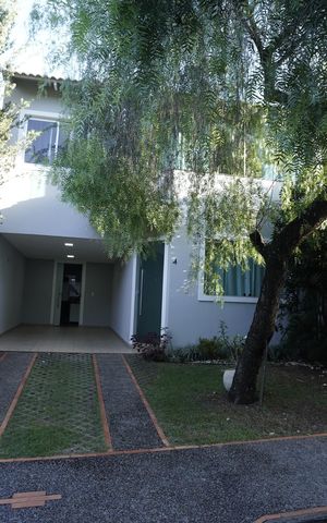 Casa de condomínio à venda com 129m², 3 quartos e 3 vagas