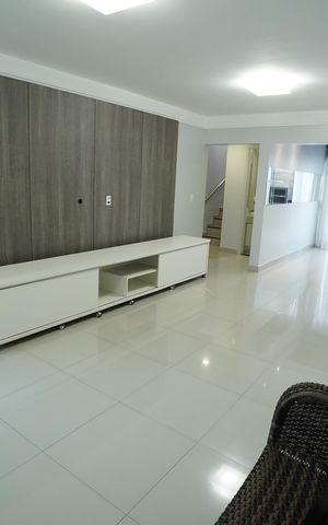 Casa de condomínio à venda com 129m², 3 quartos e 3 vagas
