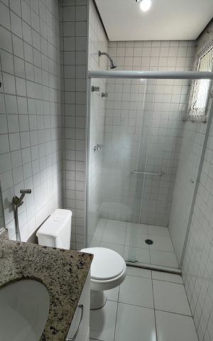 Apartamento à venda com 170m², 4 quartos e 3 vagas Apartamento à venda com 170m², 4 quartos e 3 vagasBanheiro da Suíte 1