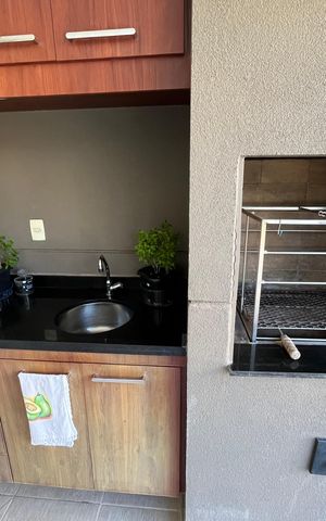 Apartamento à venda com 170m², 4 quartos e 3 vagas Apartamento à venda com 170m², 4 quartos e 3 vagasChurrasqueira