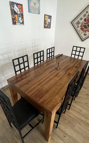 Apartamento à venda com 170m², 4 quartos e 3 vagas Apartamento à venda com 170m², 4 quartos e 3 vagasSala de Jantar