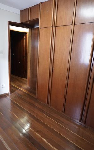 Apartamento para alugar com 120m², 3 quartos e 2 vagas