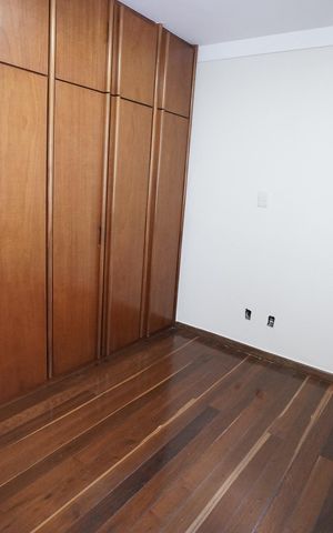 Apartamento para alugar com 120m², 3 quartos e 2 vagas