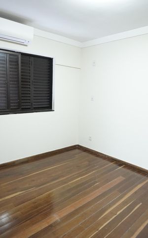Apartamento para alugar com 120m², 3 quartos e 2 vagas